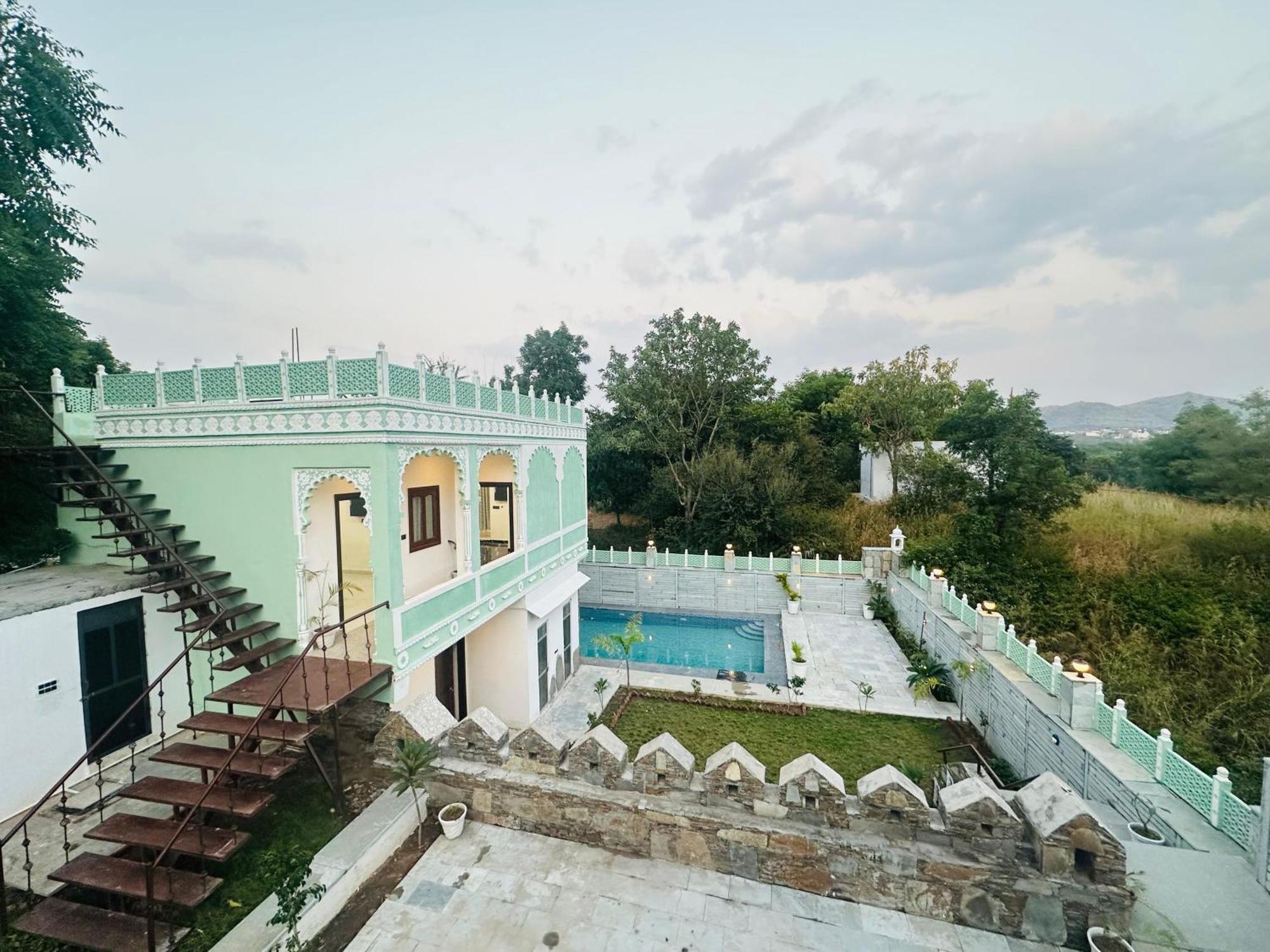 Вилла Rajasthan Haveli Удайпур Экстерьер фото
